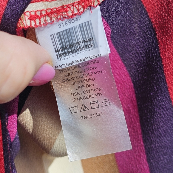 Vince Camuto striped silky blouse - Picture 6 of 6